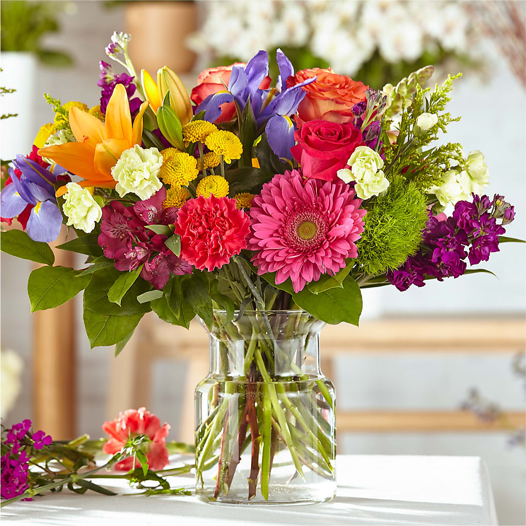 Bold & Bright – A Florist Original – EMERY'S FLOWERS & CO, Maumee OH