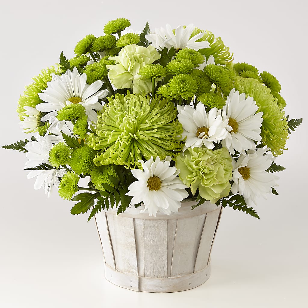 Lucky Charm Basket (Standard) – EMERY'S FLOWERS & CO, Maumee OH