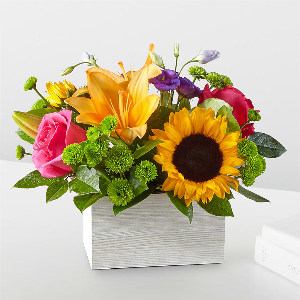 Best Day Box Bouquet – EMERY'S FLOWERS & CO, Maumee OH