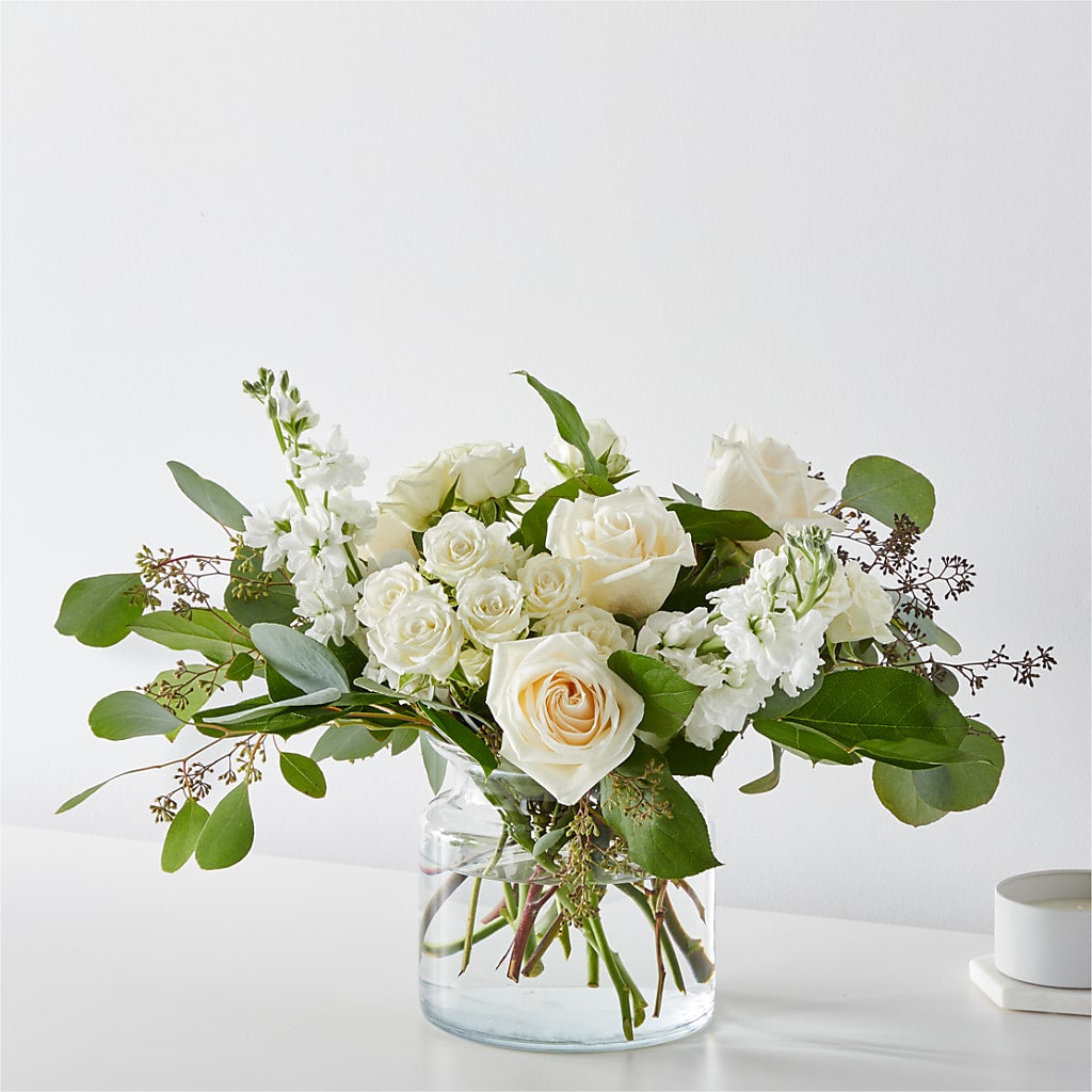 Fresh Linen Bouquet – EMERY'S FLOWERS & CO, Maumee OH