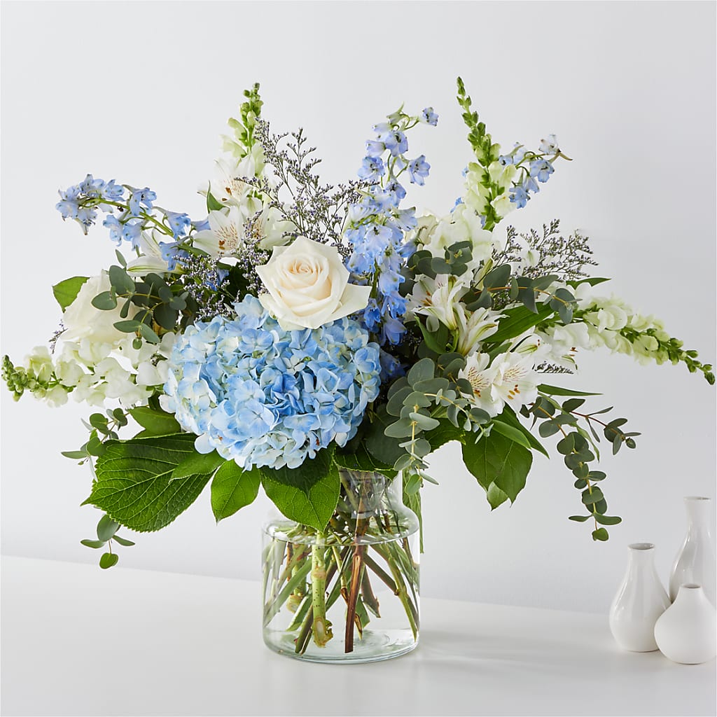 Coastal Blossom Bouquet – EMERY'S FLOWERS & CO, Maumee OH