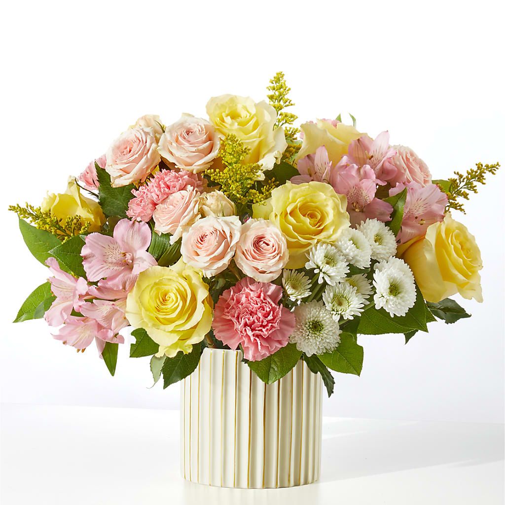 Watercolors Bouquet – EMERY'S FLOWERS & CO, Maumee OH