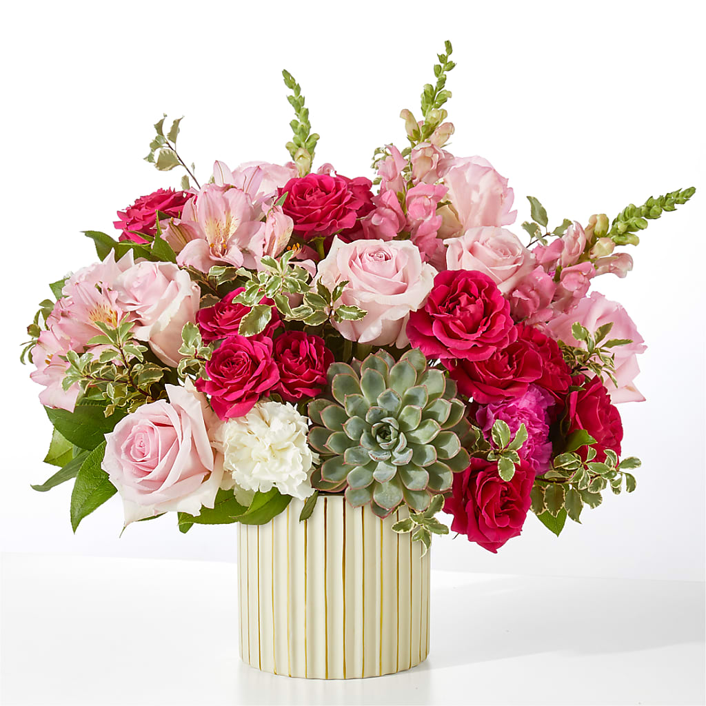 Magenta Musings Bouquet – EMERY'S FLOWERS & CO, Maumee OH