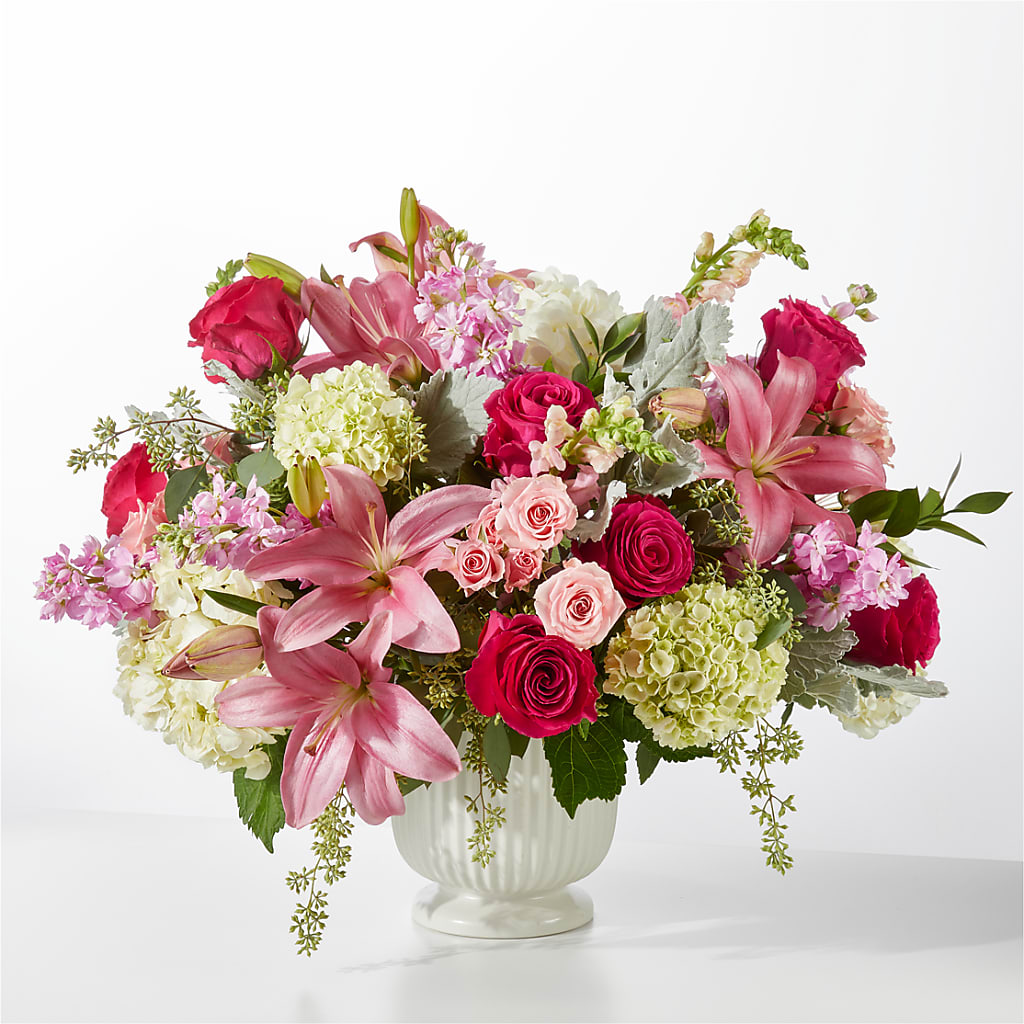 Antique Shopping Bouquet – EMERY'S FLOWERS & CO, Maumee OH
