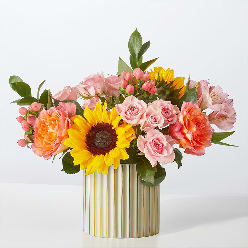 Sun's Out Bouquet – EMERY'S FLOWERS & CO, Maumee OH