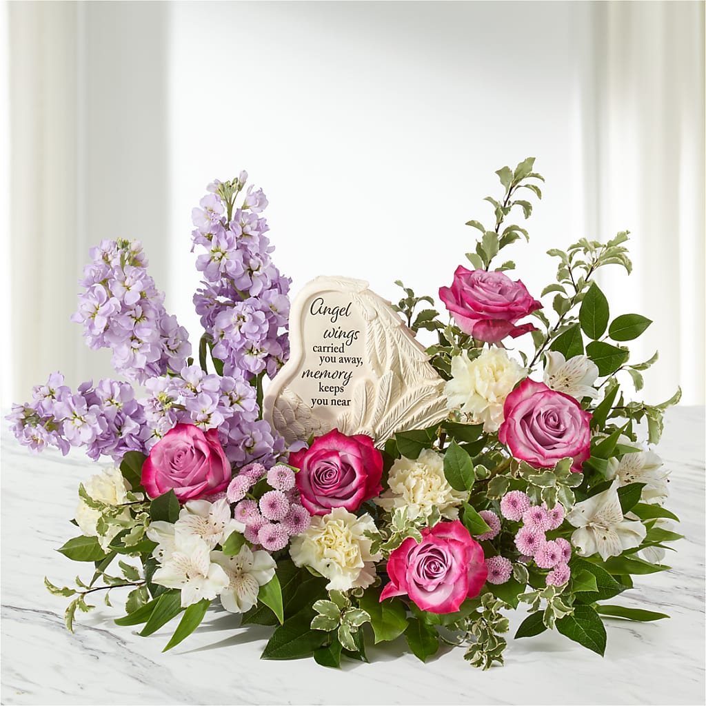 In My Heart Arrangement – EMERY'S FLOWERS & CO, Maumee OH