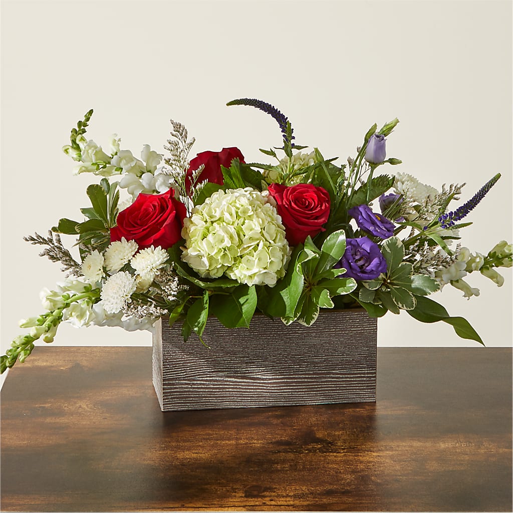 Sweet Magnolia Bouquet – EMERY'S FLOWERS & CO, Maumee OH