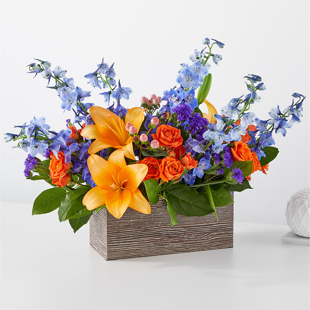 Radiant Citrus Box Bouquet – EMERY'S FLOWERS & CO, Maumee OH
