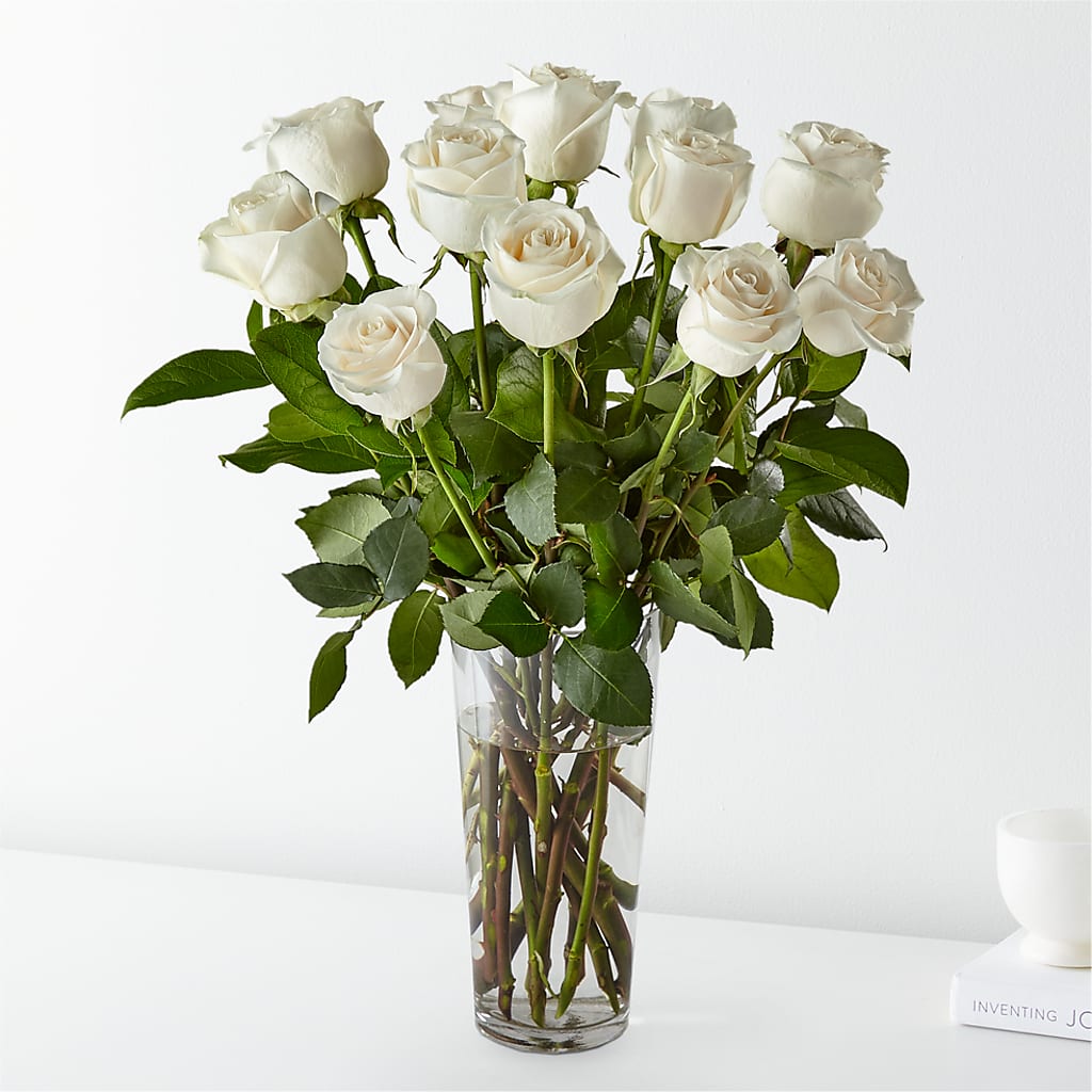 Long Stem White Rose Bouquet – EMERY'S FLOWERS & CO, Maumee OH