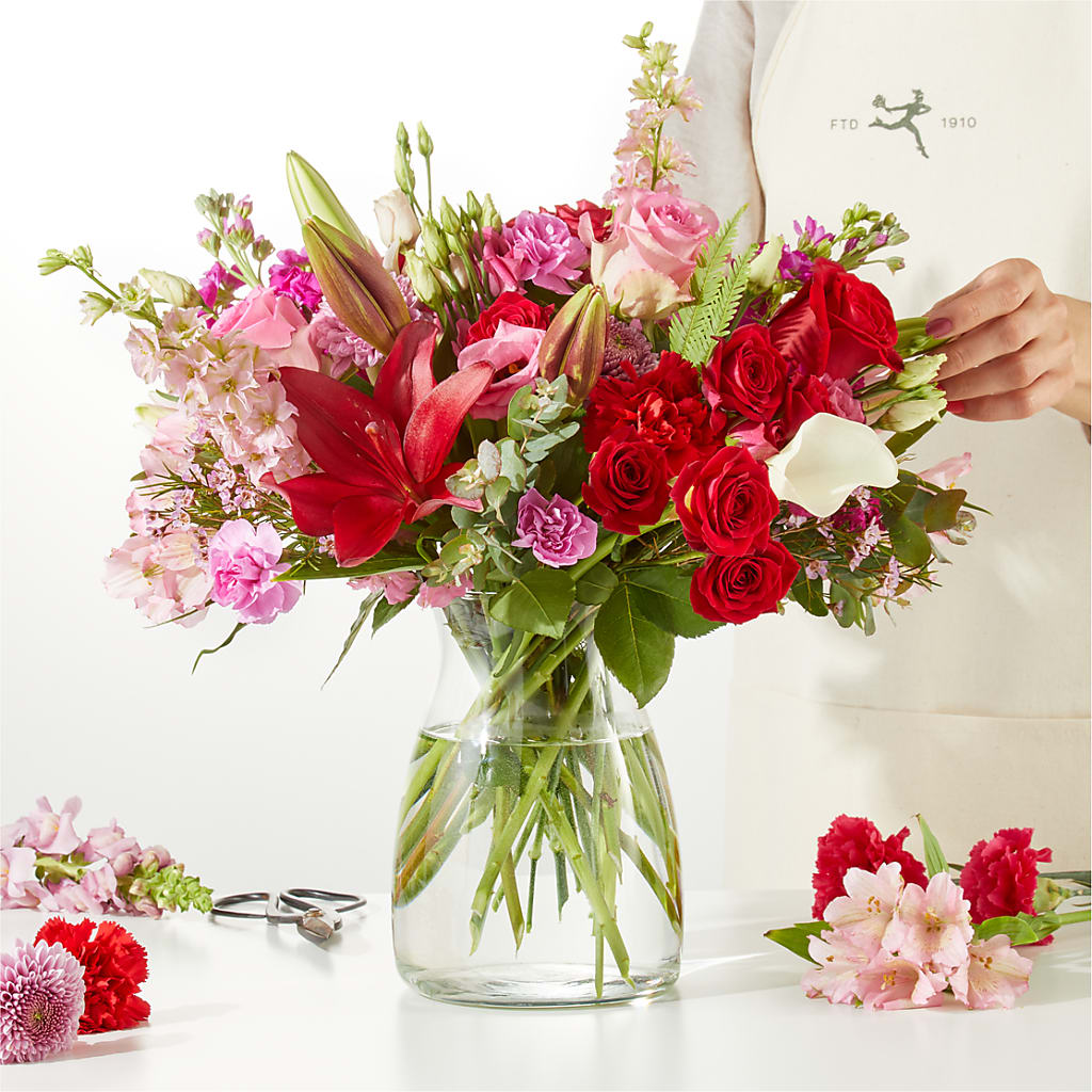 Together Forever - A Florist Original – EMERY'S FLOWERS & CO, Maumee OH