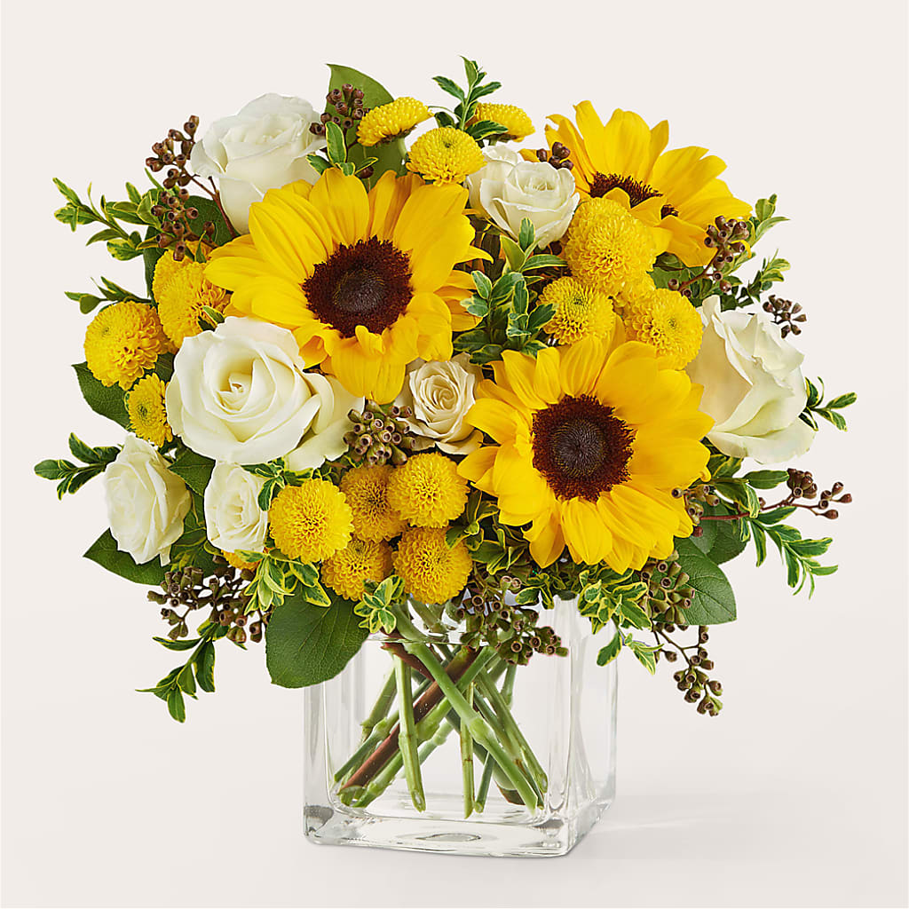 Luminous Morning Bouquet – EMERY'S FLOWERS & CO, Maumee OH