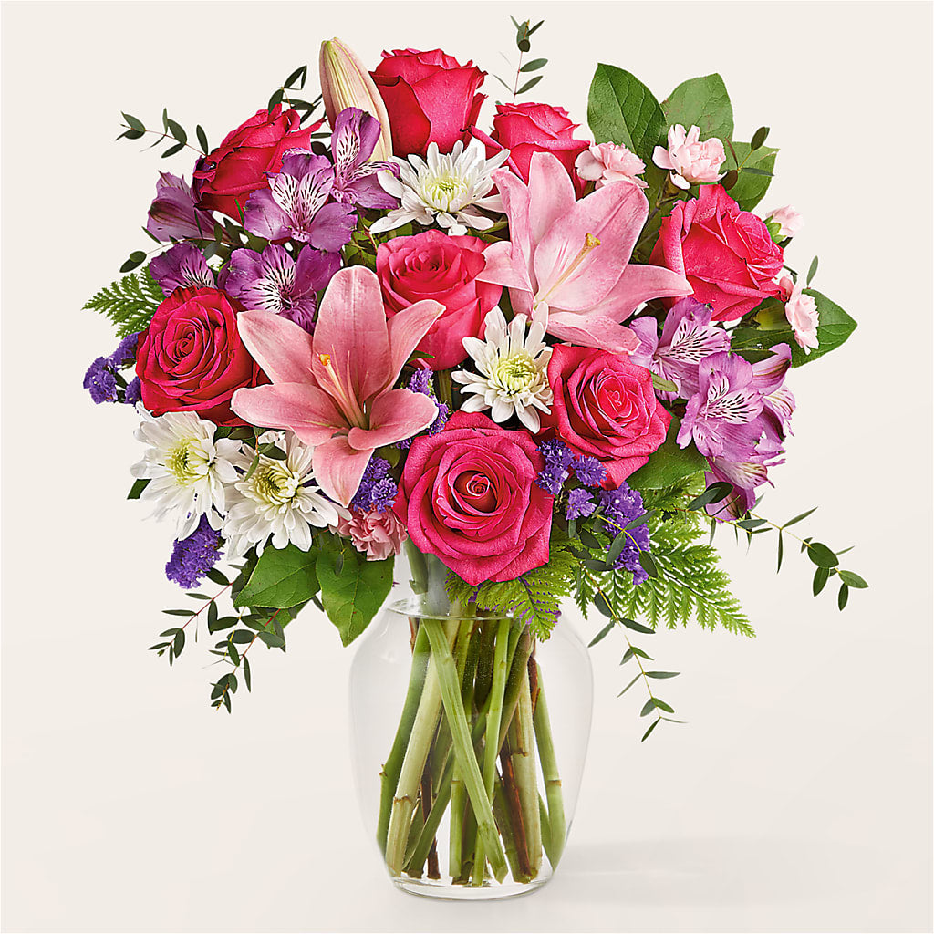 Lace & Pearls Bouquet – EMERY'S FLOWERS & CO, Maumee OH