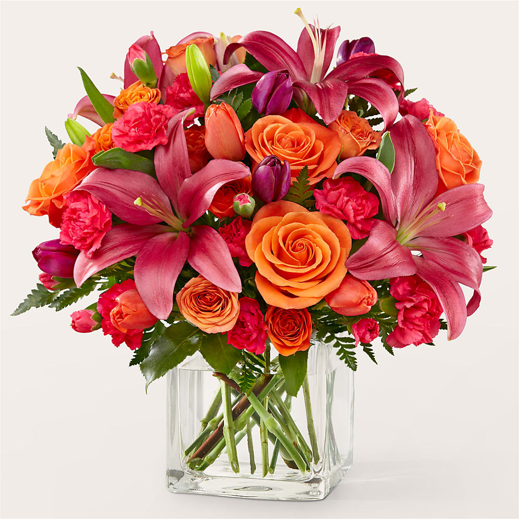 Lucky Lily Bouquet – EMERY'S FLOWERS & CO, Maumee OH