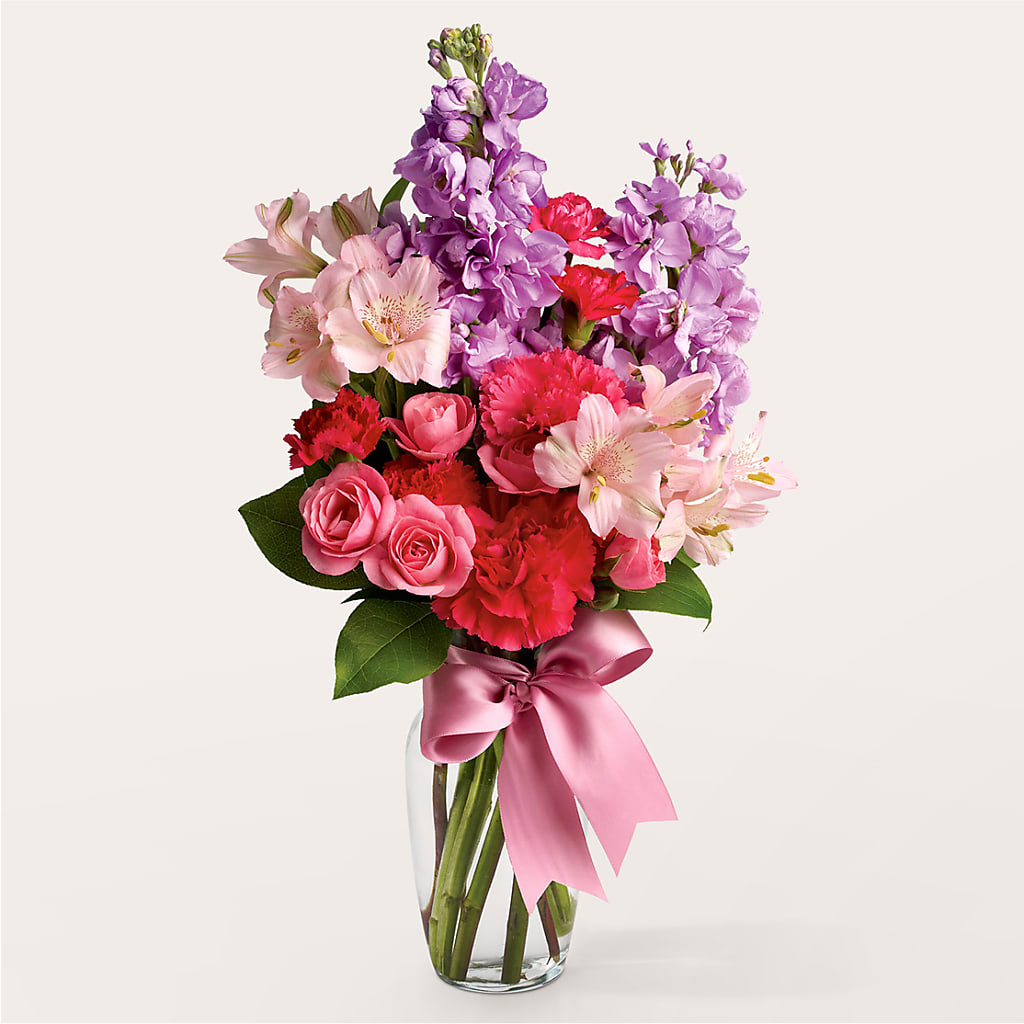 Main Character Bouquet – EMERY'S FLOWERS & CO, Maumee OH