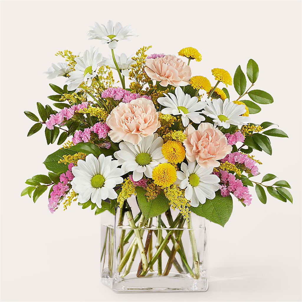 Country Cottage Bouquet – EMERY'S FLOWERS & CO, Maumee OH