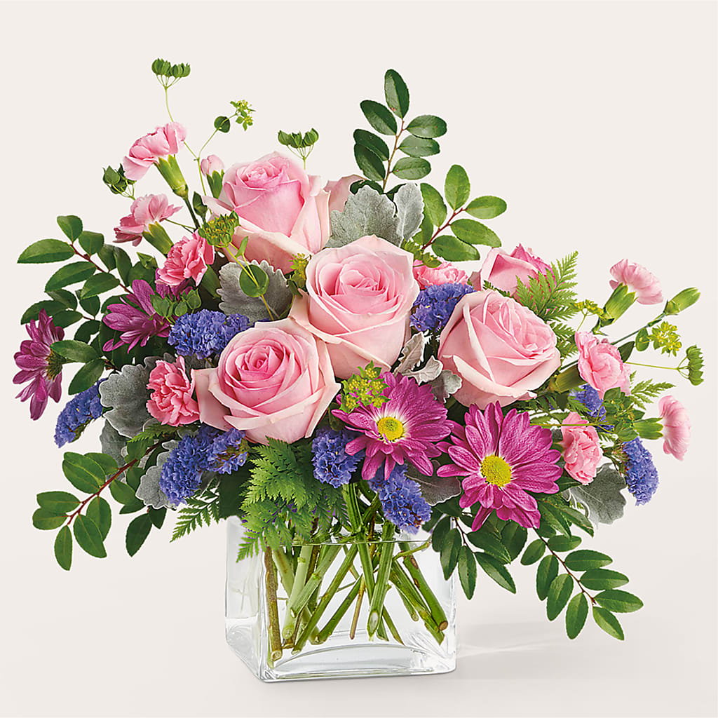 Starlet Bouquet – EMERY'S FLOWERS & CO, Maumee OH