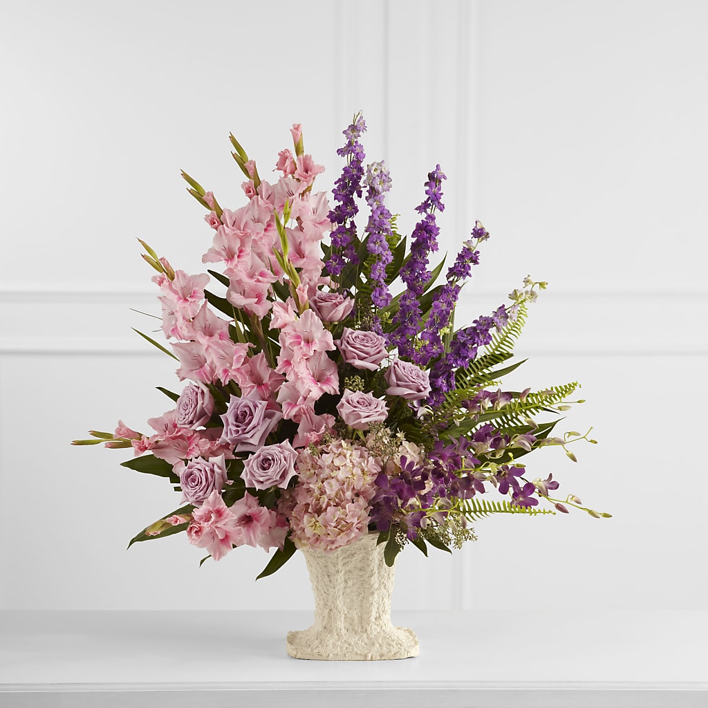 Flowing Garden Arrangement – EMERY'S FLOWERS & CO, Maumee OH