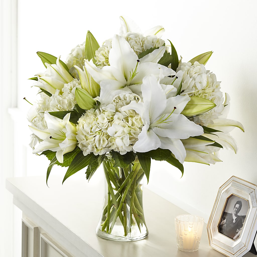 Compassionate Lily Bouquet – EMERY'S FLOWERS & CO, Maumee OH