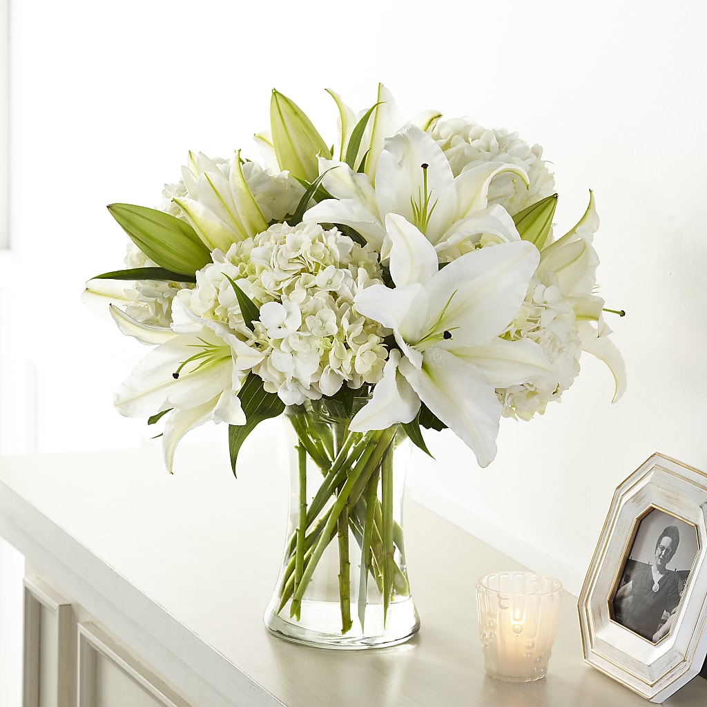 Compassionate Lily Bouquet – EMERY'S FLOWERS & CO, Maumee OH