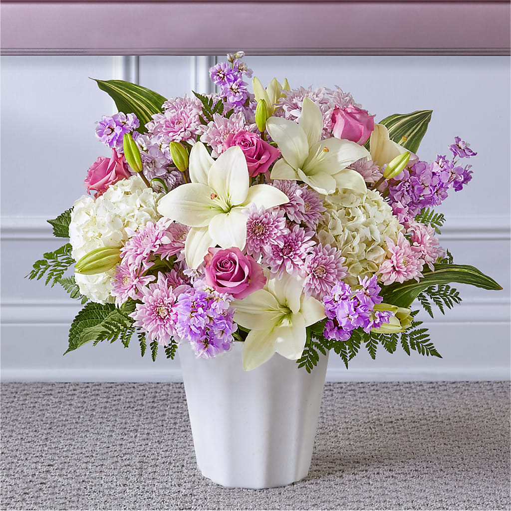 Heaven Sent Floor Basket – EMERY'S FLOWERS & CO, Maumee OH