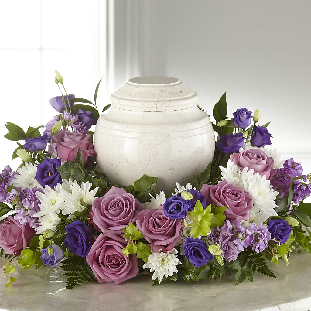 Blooming Sympathy Cremation Adornment – EMERY'S FLOWERS & CO, Maumee OH
