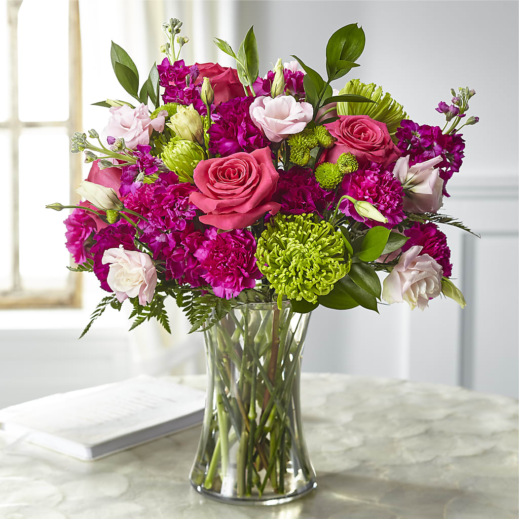 Everlasting Embrace Bouquet – EMERY'S FLOWERS & CO, Maumee OH