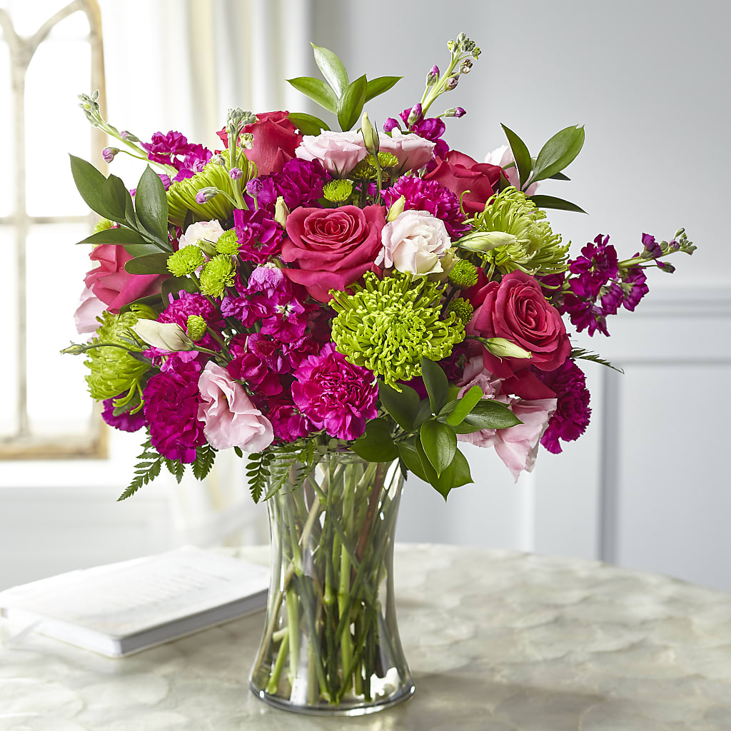 Everlasting Embrace Bouquet – EMERY'S FLOWERS & CO, Maumee OH