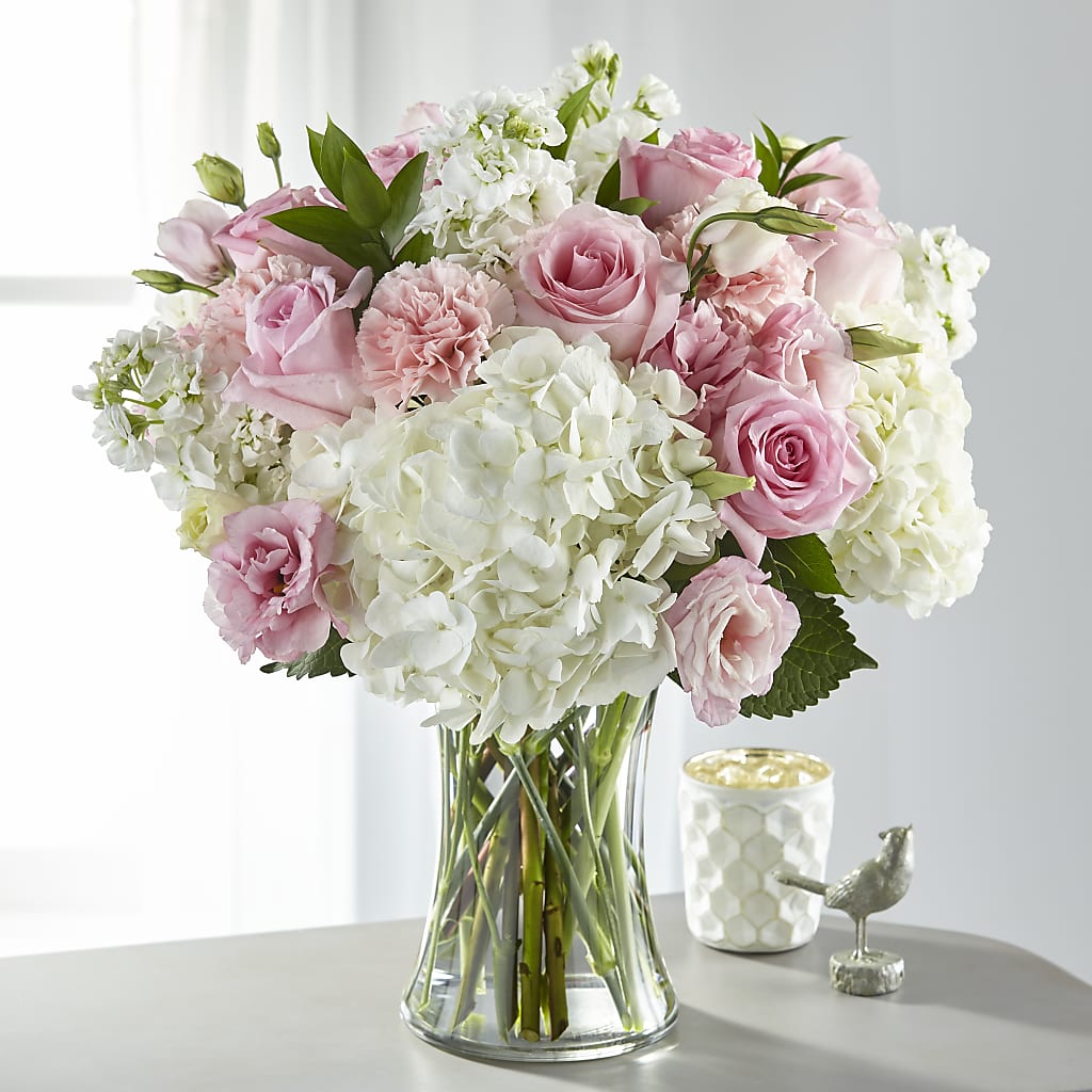 Guiding Grace Bouquet – EMERY'S FLOWERS & CO, Maumee OH