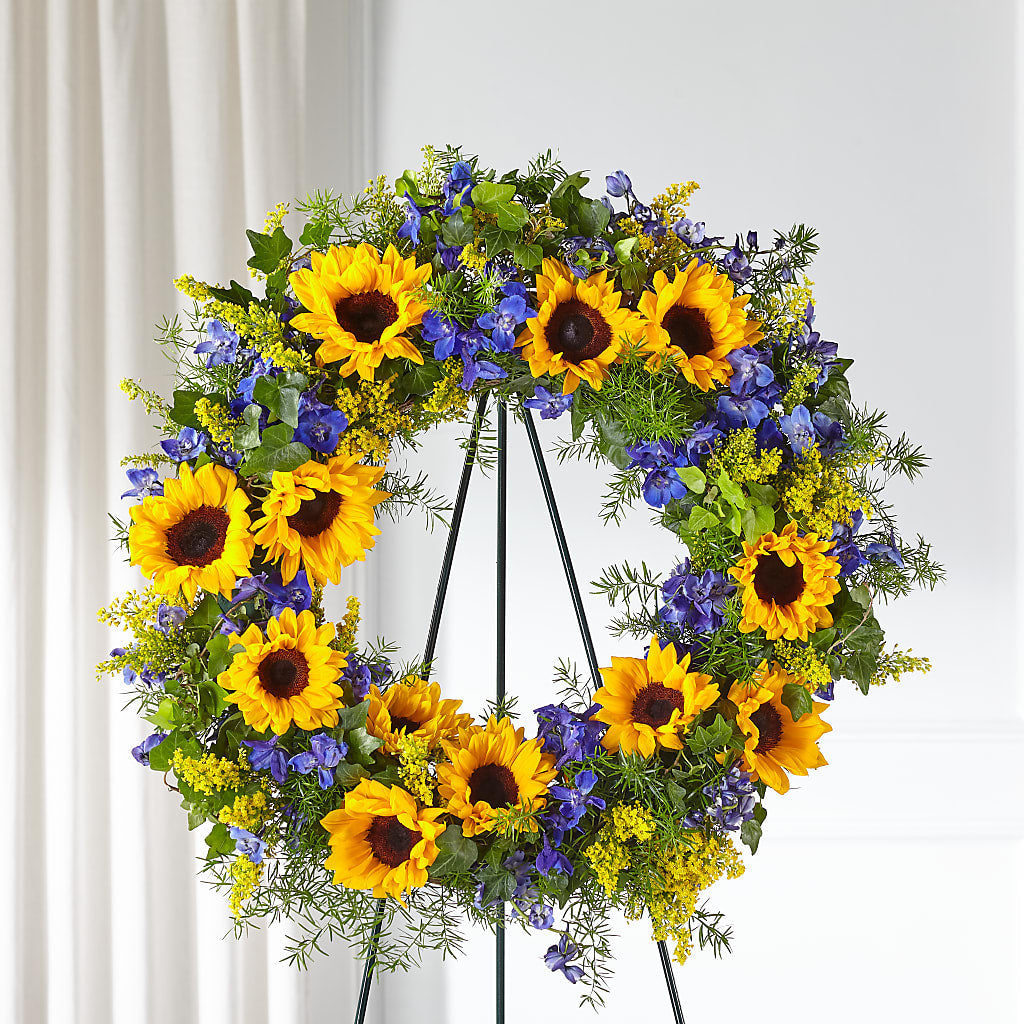 Bright Rays Wreath – EMERY'S FLOWERS & CO, Maumee OH
