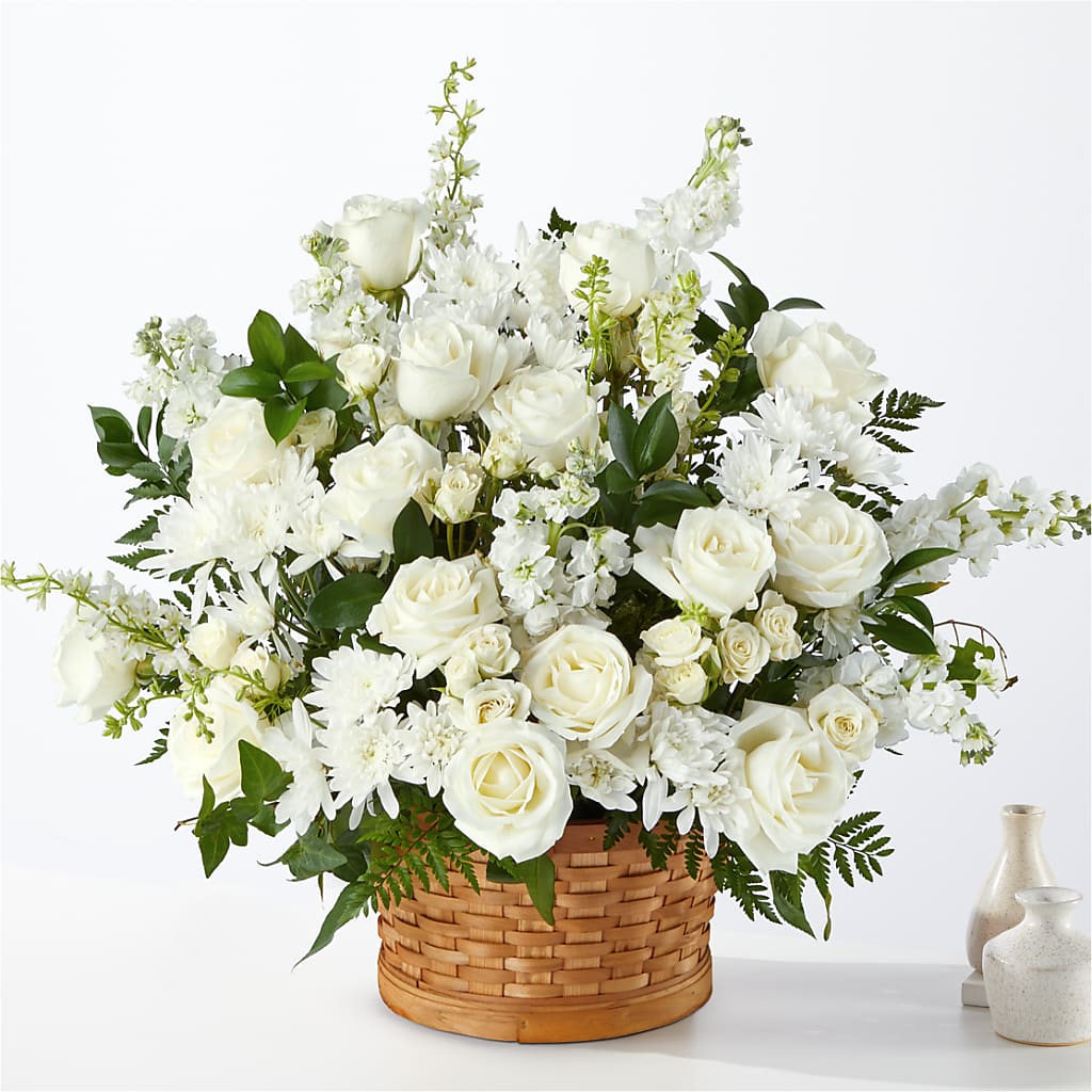 Heartfelt Condolences Arrangement – EMERY'S FLOWERS & CO, Maumee OH