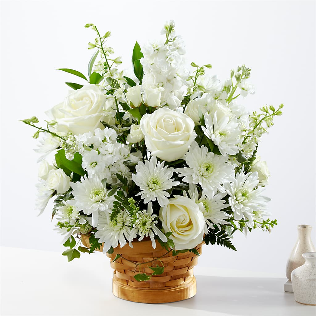 Heartfelt Condolences Arrangement – EMERY'S FLOWERS & CO, Maumee OH
