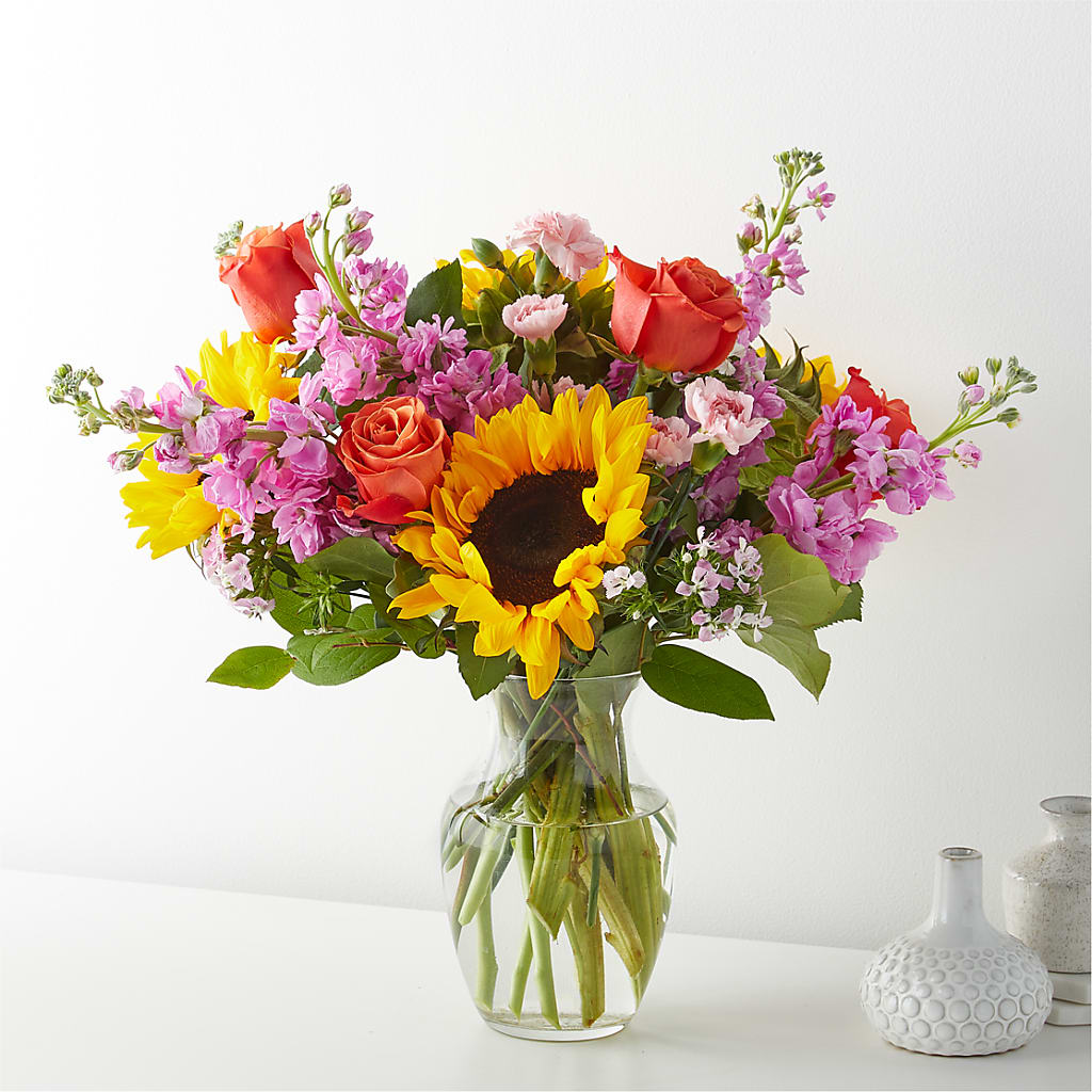 Yellow Brick Road Bouquet – EMERY'S FLOWERS & CO, Maumee OH