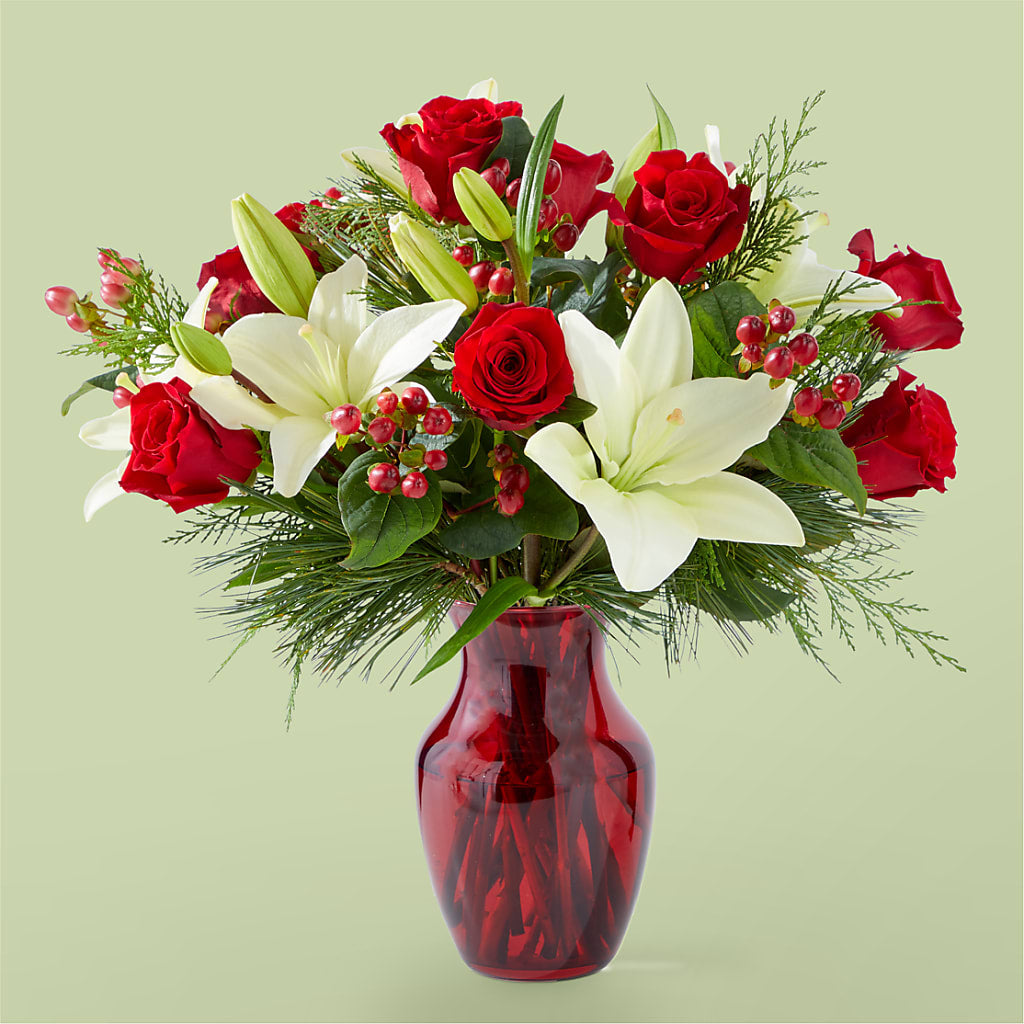 Evergreen Delight Bouquet – EMERY'S FLOWERS & CO, Maumee OH