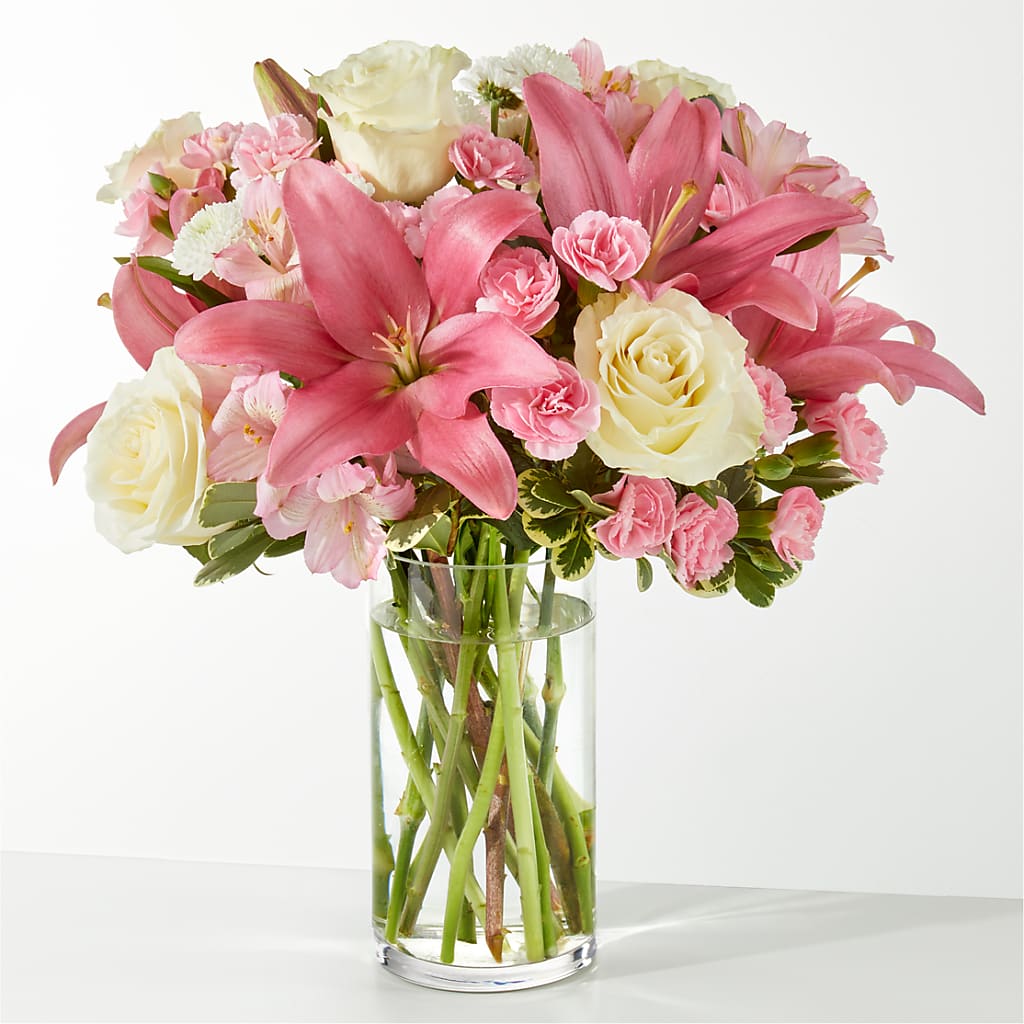 Piece of Cake Bouquet – EMERY'S FLOWERS & CO, Maumee OH