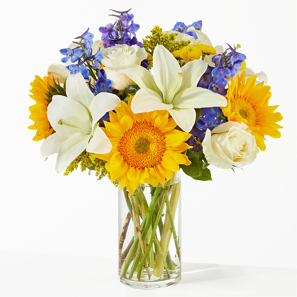 Stargazing Bouquet – EMERY'S FLOWERS & CO, Maumee OH