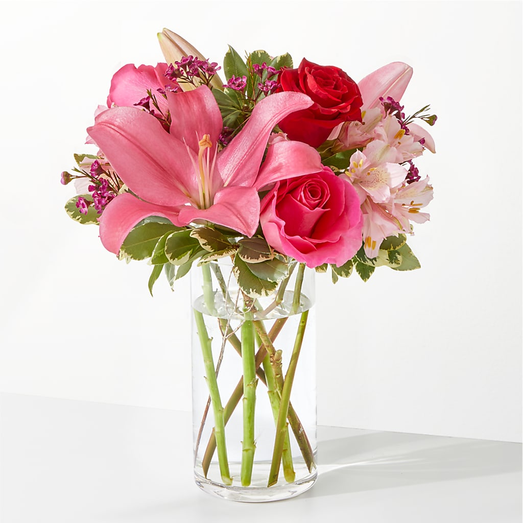 Lucky in Love Bouquet – EMERY'S FLOWERS & CO, Maumee OH
