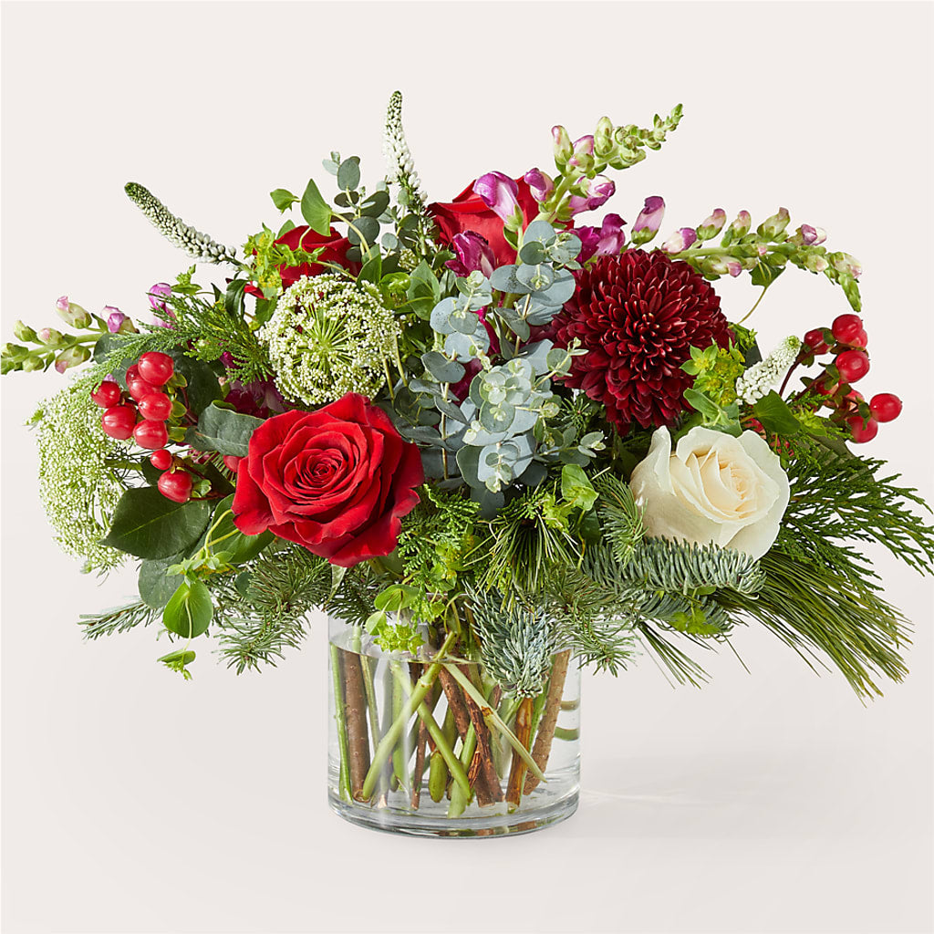 Cranberry Fizz Bouquet – EMERY'S FLOWERS & CO, Maumee OH