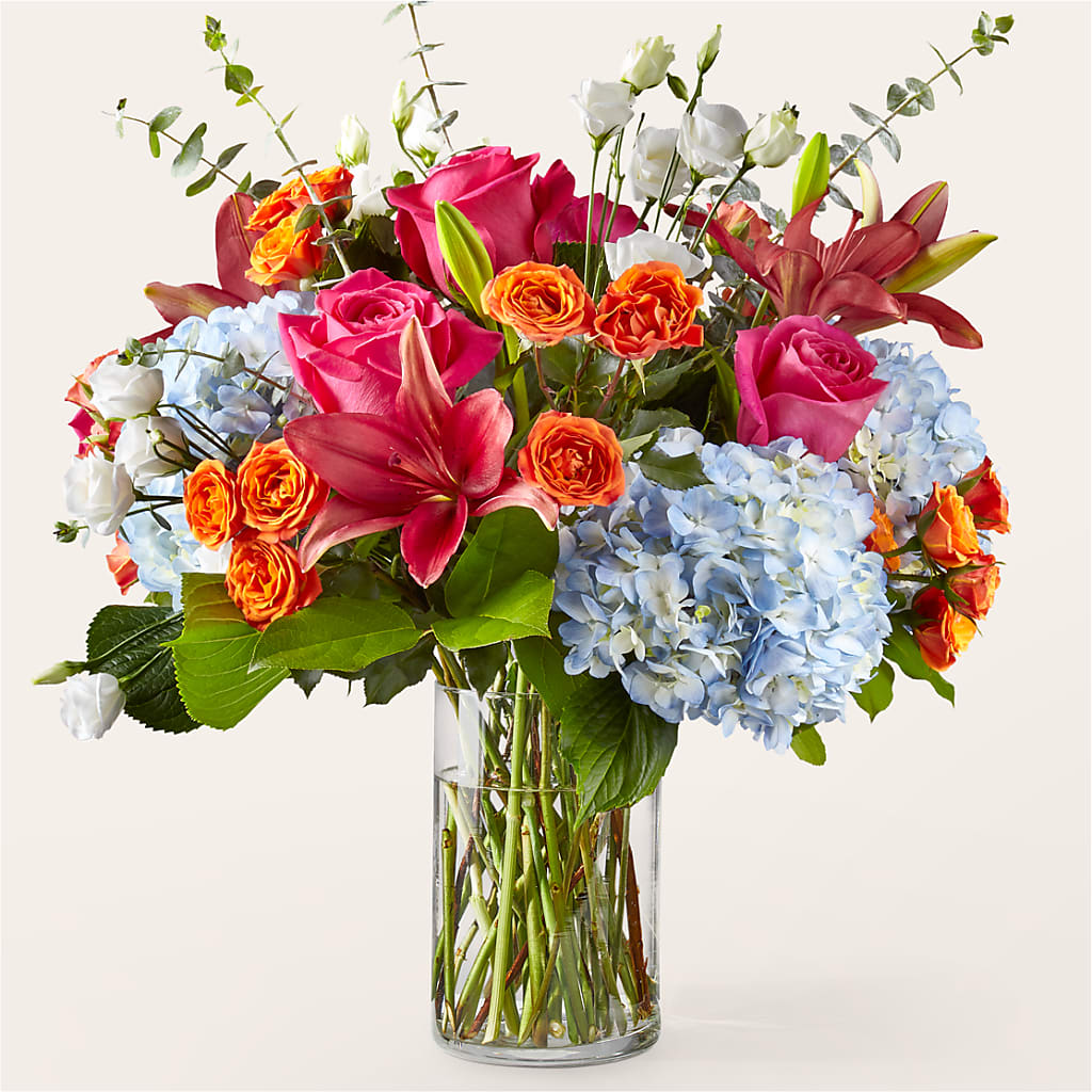 Awestruck Luxury Bouquet – EMERY'S FLOWERS & CO, Maumee OH