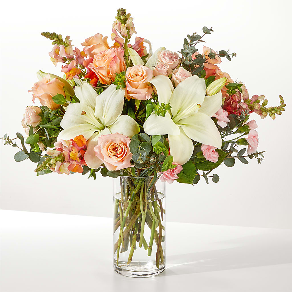 Grapefruit Splash Bouquet – EMERY'S FLOWERS & CO, Maumee OH