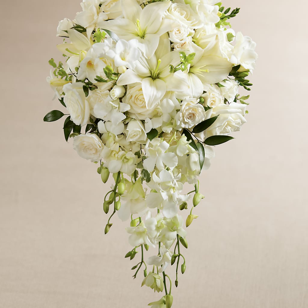 White Wonders Bouquet – EMERY'S FLOWERS & CO, Maumee OH