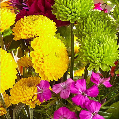 Bold & Bright – A Florist Original – EMERY'S FLOWERS & CO, Maumee OH