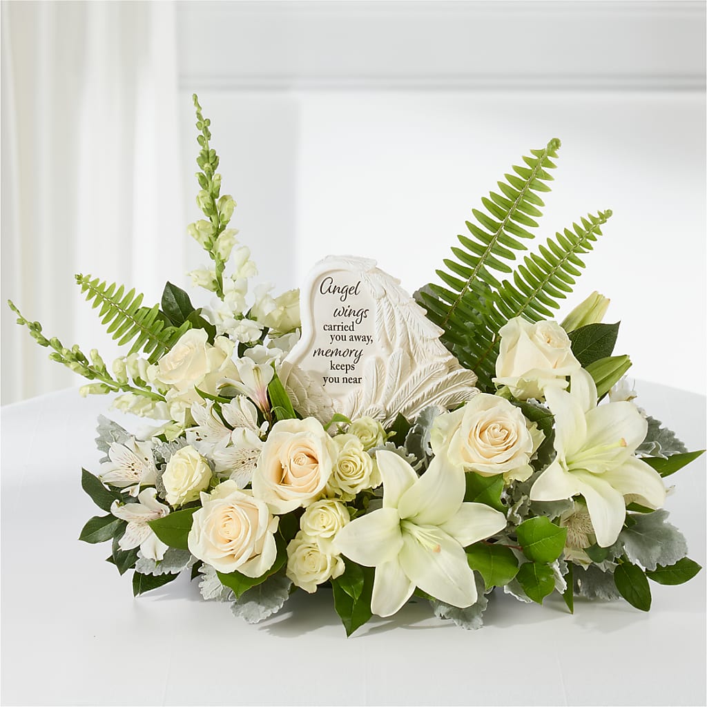 Holding You Close Arrangement – EMERY'S FLOWERS & CO, Maumee OH