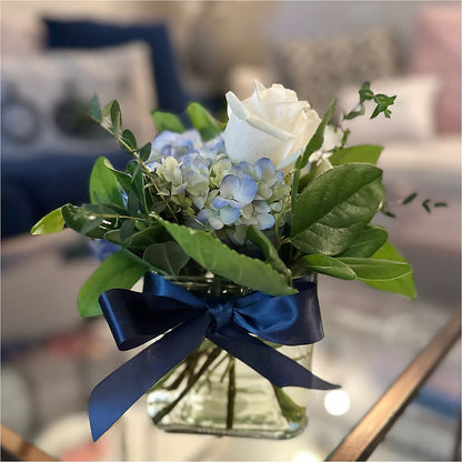 Sky Blue Delight Bouquet – EMERY'S FLOWERS & CO, Maumee OH