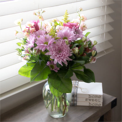 Pastel Tradition - A Florist Original – EMERY'S FLOWERS & CO, Maumee OH