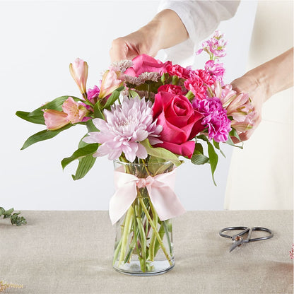 Pink Ribbon - A Florist Original – EMERY'S FLOWERS & CO, Maumee OH