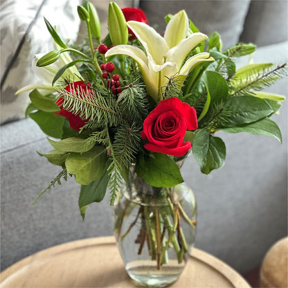 Sparkling Snowflakes Bouquet – EMERY'S FLOWERS & CO, Maumee OH