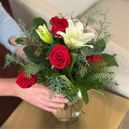 Glittering Lights Bouquet – EMERY'S FLOWERS & CO, Maumee OH