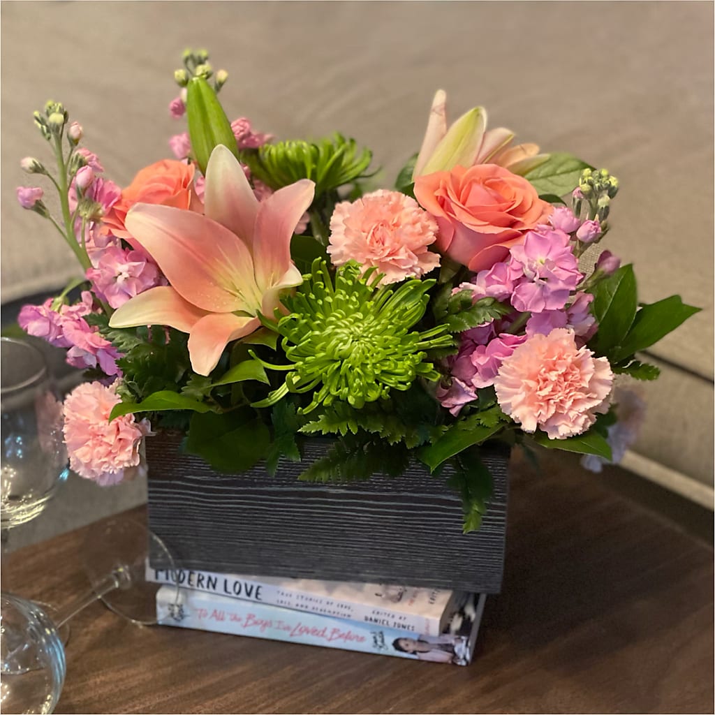 Beautiful Spirit Basket – EMERY'S FLOWERS & CO, Maumee OH