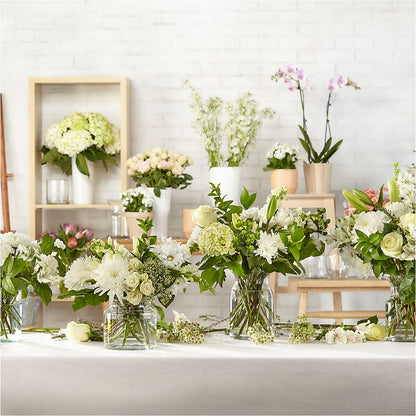 Classic Ivory – A Florist Original – EMERY'S FLOWERS & CO, Maumee OH