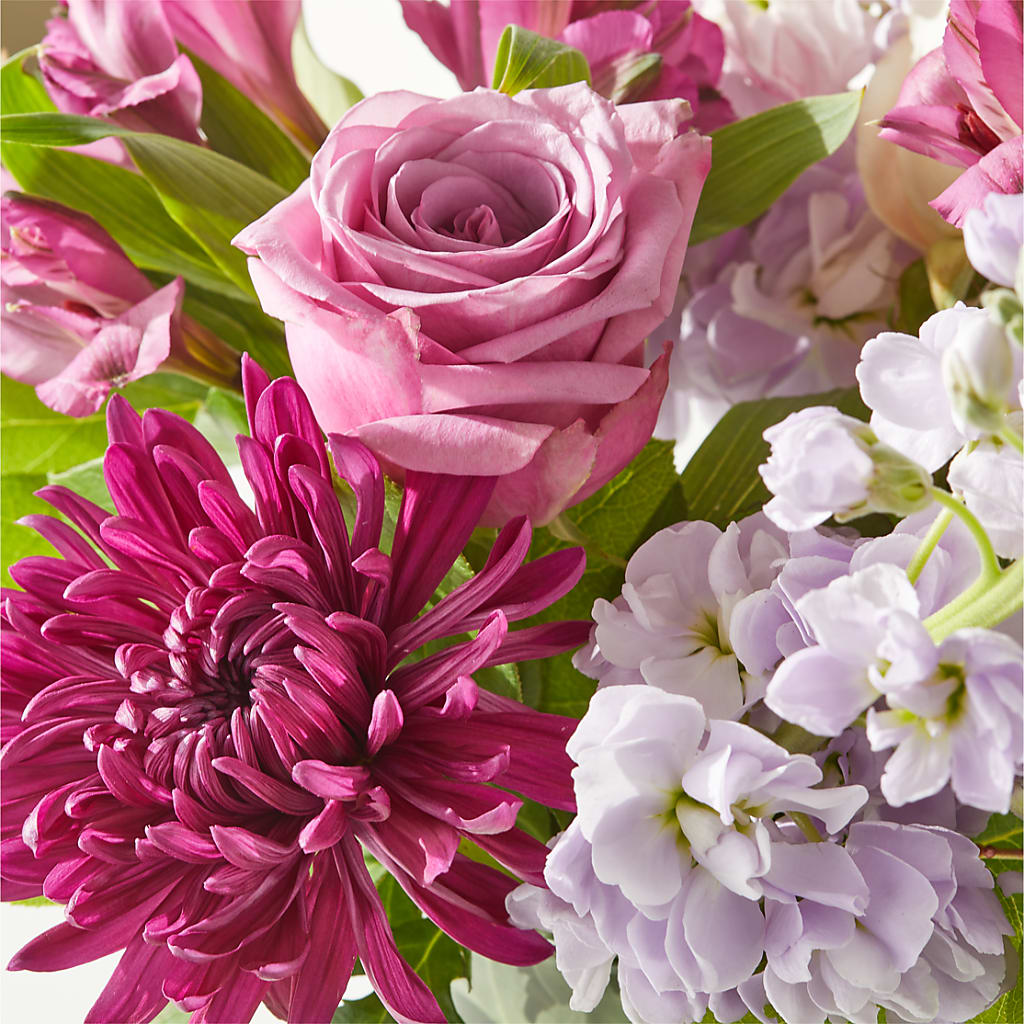 Amethyst Dreams Bouquet – EMERY'S FLOWERS & CO, Maumee OH